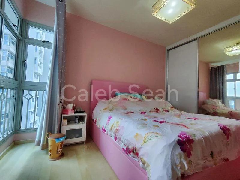 4 Room (4A) HDB for Rent in  49 Strathmore Avenue - Image 4